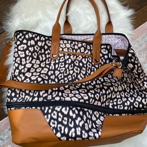 Stella & Dot Leopard Getaway Bag